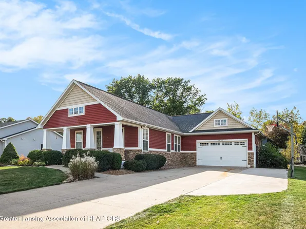 2403 W Gallant Fox Way, Saint Johns, MI 48879