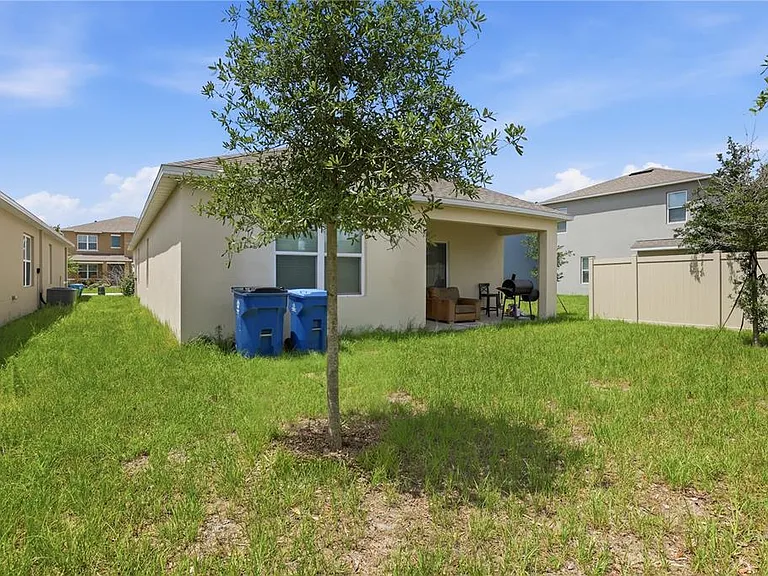 2735 Numa Falls Ave — Photo 37