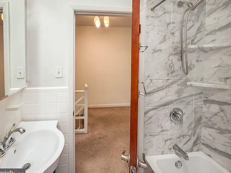 2723 Solly Ave — Photo 14