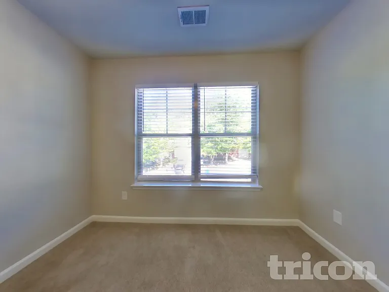 4459 Ravenwood Dr — Photo 9