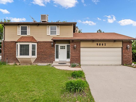 2nd image of 9801 S Iverness Cir