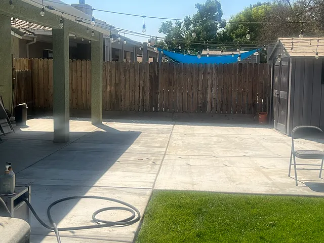 3 bed, 1342 sqft, $2,300 — Photo 1
