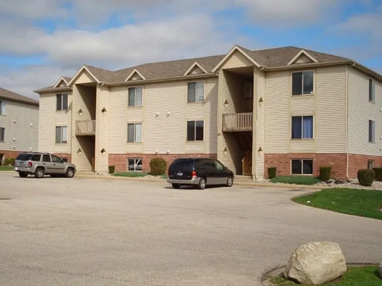 Bremen Park Apartments — Photo 19