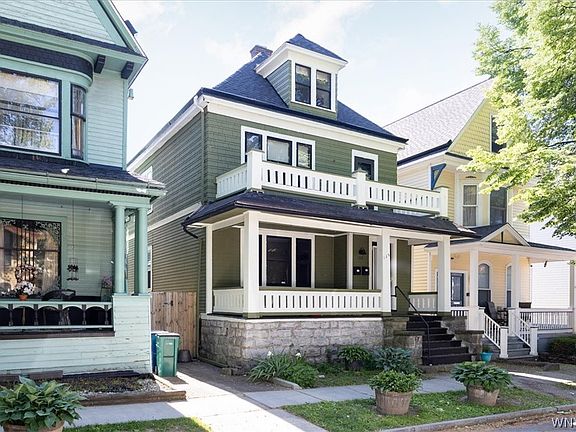 3rd image of 135 Park St