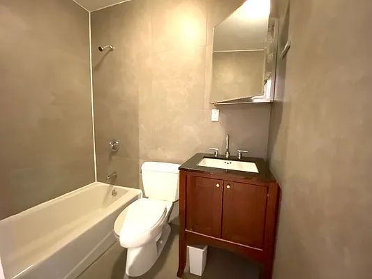 Rented by EXR | media 11