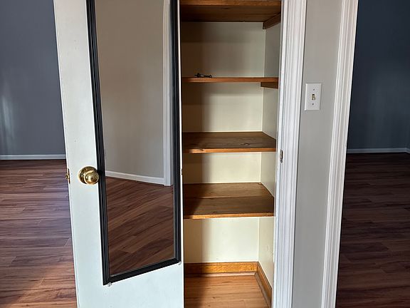 5th image of 221 Longfellow St #2