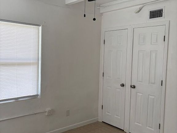 3rd image of 1406 Nylic St