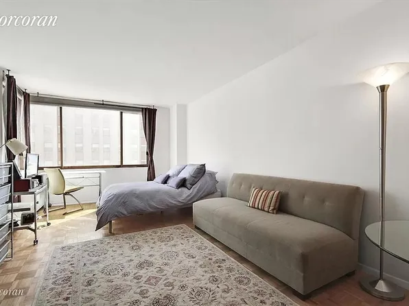 350 West 50th Street image 1 of 12