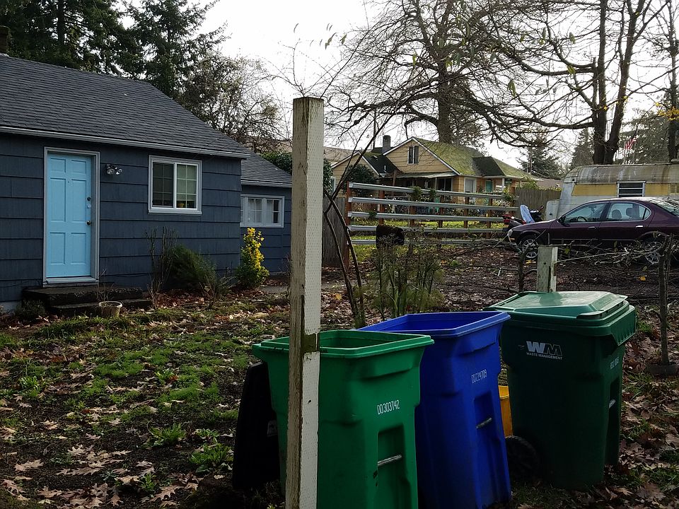 2nd image of 5615 NE 50th Ave