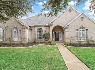 2607 Post Oak Dr, Orange, TX 77632
