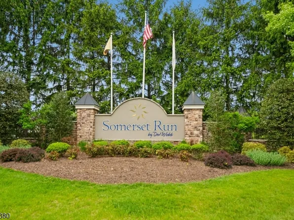 2104 Conrad Way BLDG 2000A #104, Franklin Twp., NJ 08873
