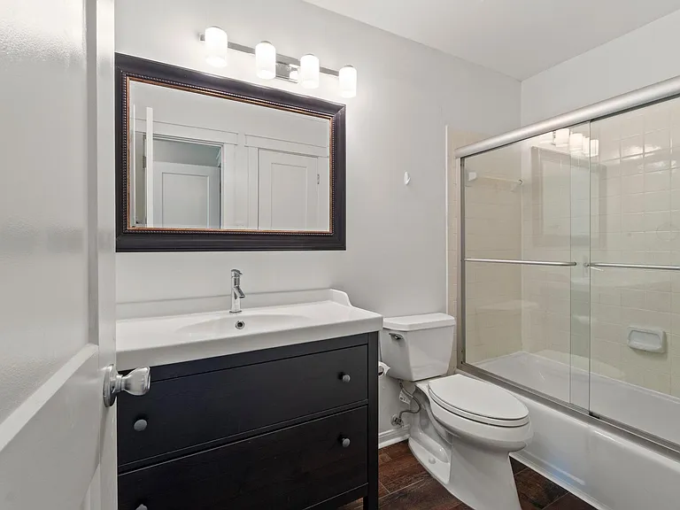 203 E 31st St #311 — Photo 22