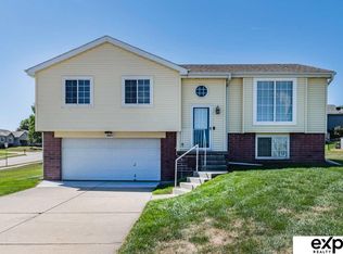 20051 Hopper St N, Elkhorn, NE 68022