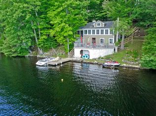 172 E Shore Dr, Weare, NH 03281