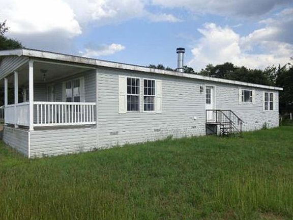 3rd image of 3432 Larkspur Cir