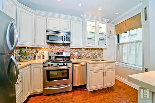 Sold by Halstead Real Estate | media 2