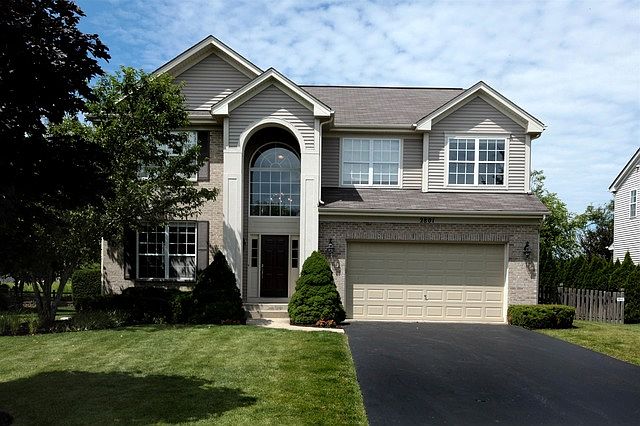 2nd image of 2801 Glenarye Dr