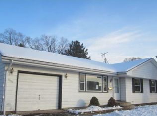 7408 Noble Ave N, Brooklyn Park, MN 55443