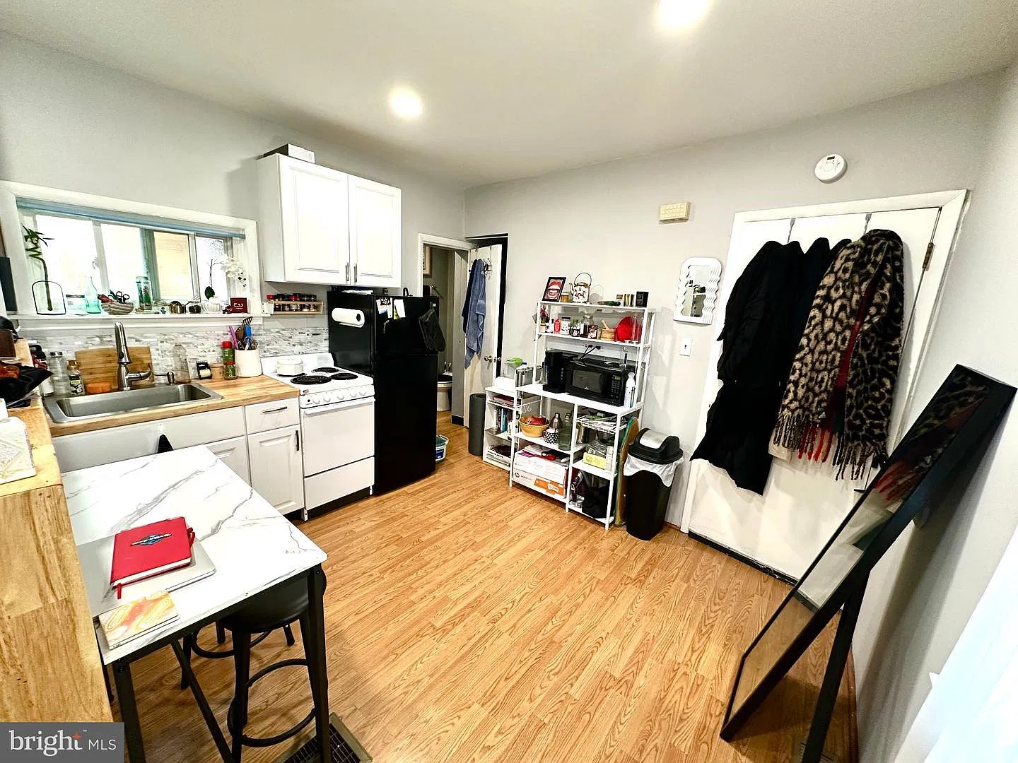 820 S Darien St — Photo 3