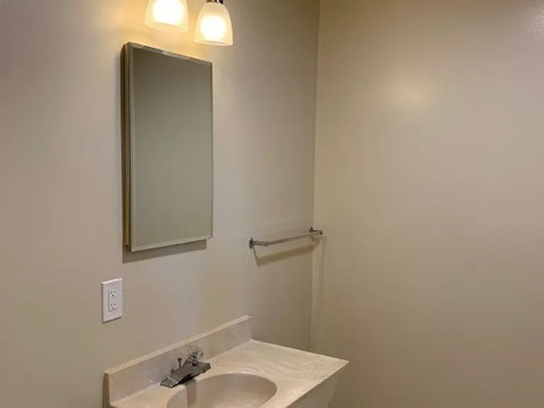 1120 Eden Bower Ln — Photo 21