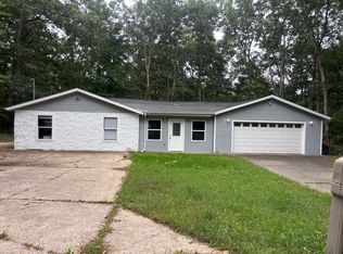 7877 E Chickasaw Trl, Branch, MI 49402
