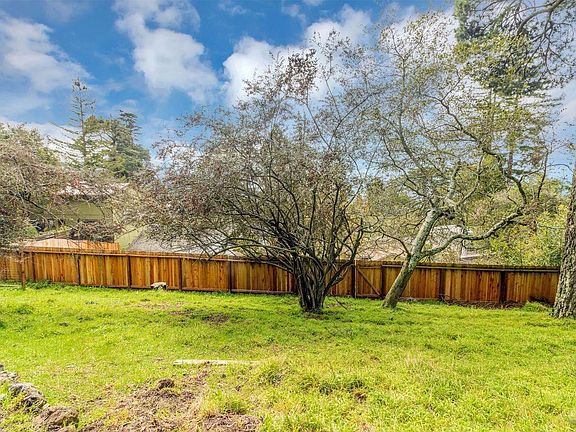 3rd image of 6261 Melville Drive
