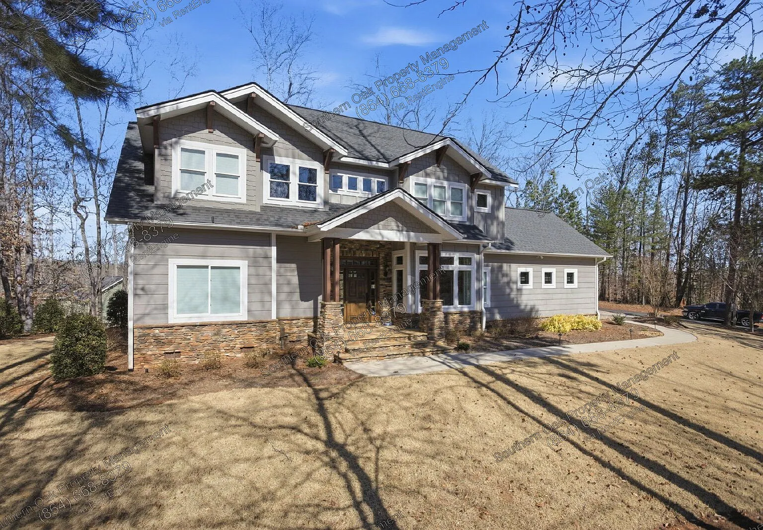 4 bed, 3.0 bath, 2500 sqft, $3,500 — Photo 2