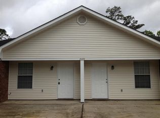 2009 S 8th St, Ocean Springs, MS 39564