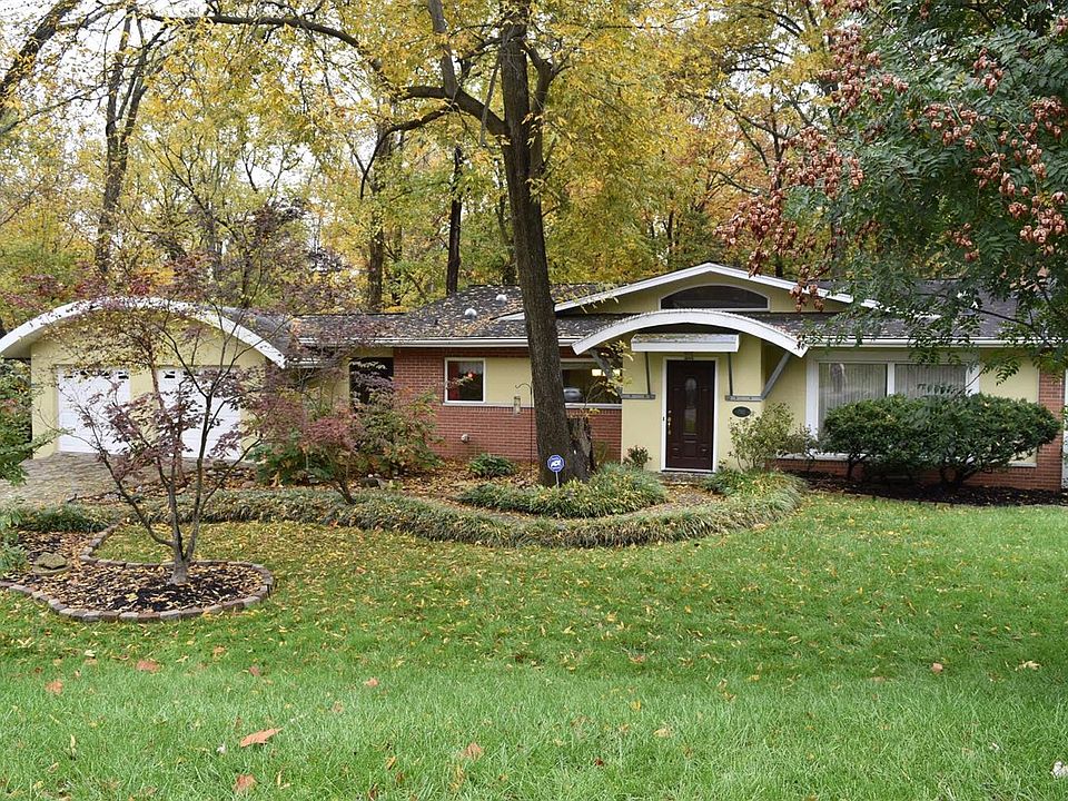 1st image of 7382 Commonwealth Dr