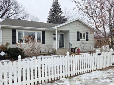 121 Sioux Ave, Bismarck, ND, 58501