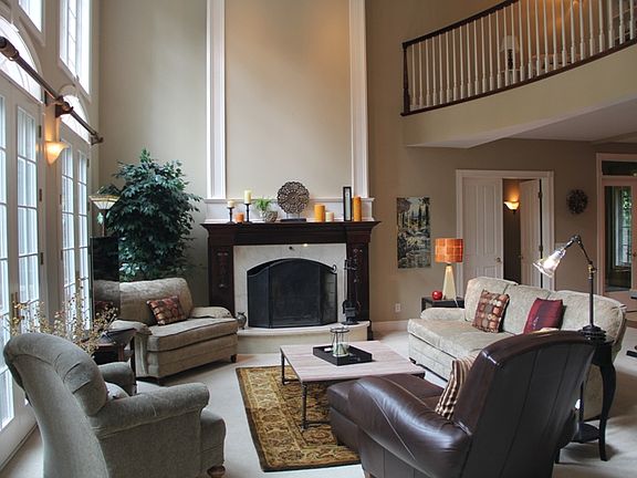 Gas burning fireplace