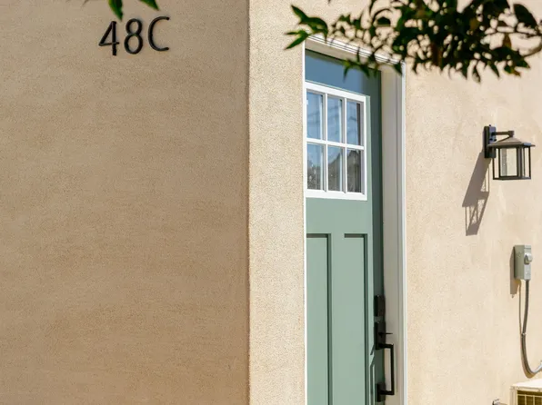 48 W Center St #48C, Ventura, CA 93001