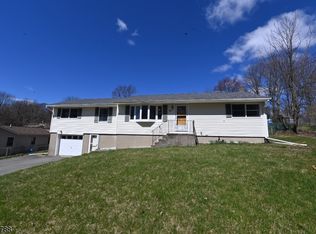 242 Sand Shore Rd, Budd Lake, NJ 07828