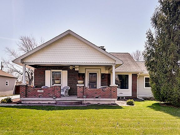 2nd image of 1769 Maynard Dr