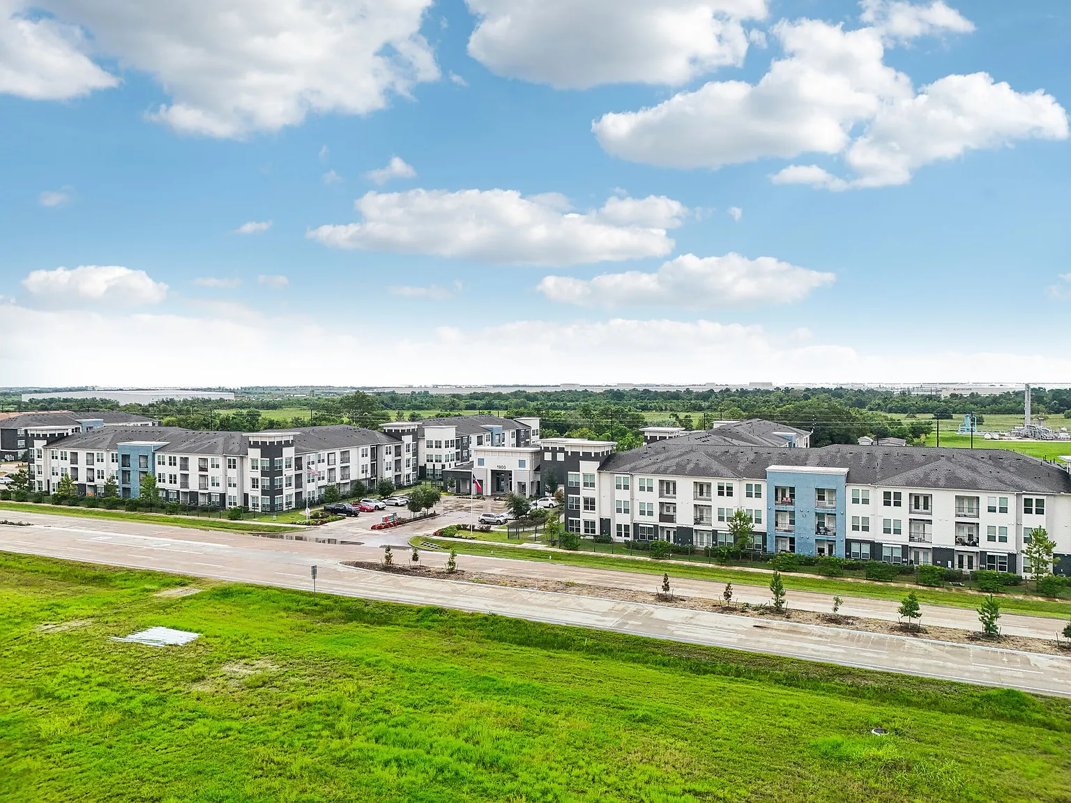 Vista at Southwinds — Photo 1