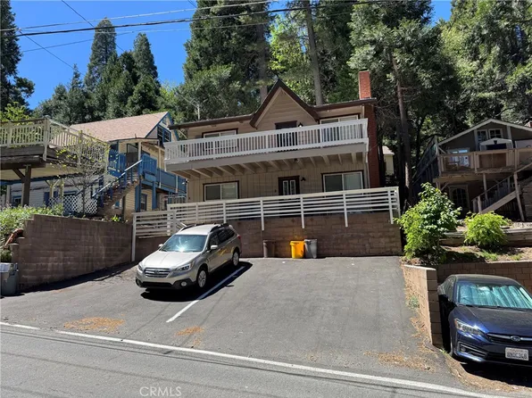 686 State Highway 138, Crestline, CA