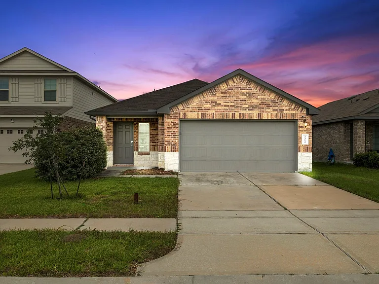 2354 Otter Falls Dr — Photo 1