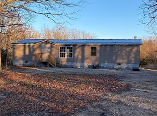 25732 Rustic Dr, Lebanon, MO 65536