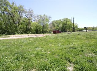 1332 Deanna Ave, Cottage Hills, IL 62018