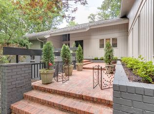 6006 Sweetbrier Cv, Memphis, TN 38120