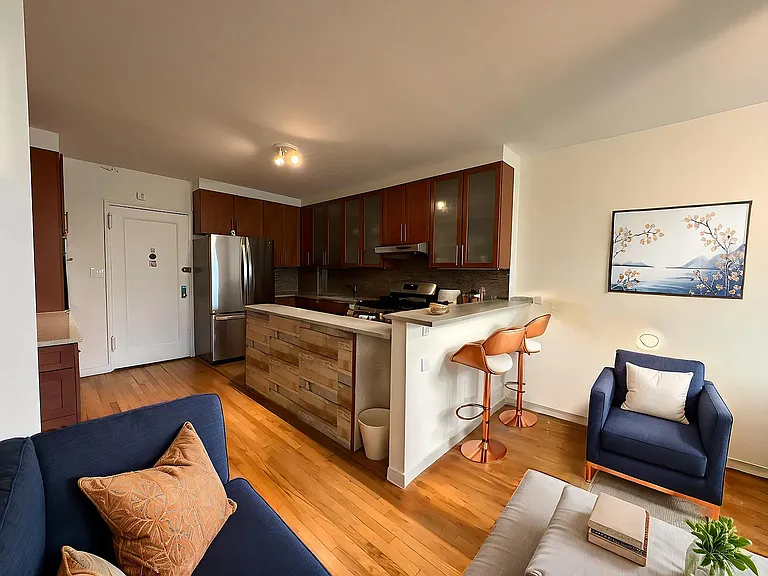 300 W 53rd St #3D — Photo 1