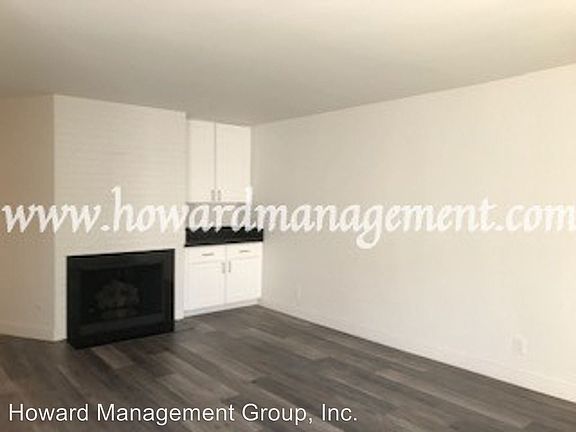 4th image of 12039 Goshen Ave APT 9