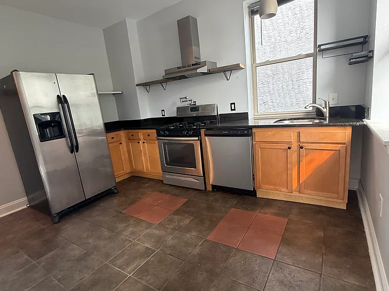 115 E Girard Ave #2 — Photo 17