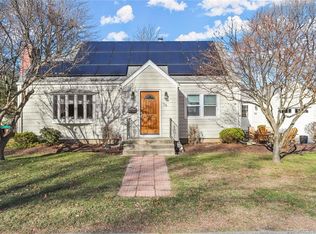 36 Ridgeview Ave, Trumbull, CT 06611