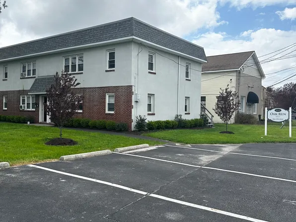 625 Stone Rd APT 10, Clementon, NJ 08021