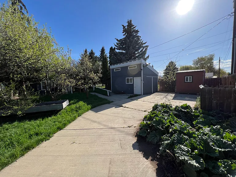 903 W 5th Ave — Photo 40