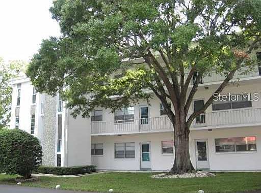 1st image of 5880 38th Ave N APT 111