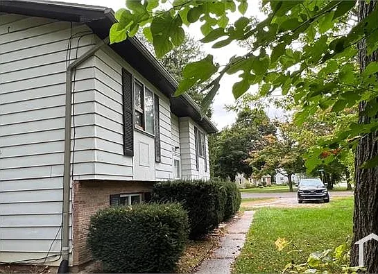 2 bed, 850 sqft, $1,095 — Photo 2