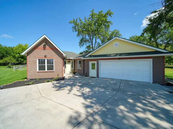 2301 Wolf Creek Hwy, Adrian, MI 49221
