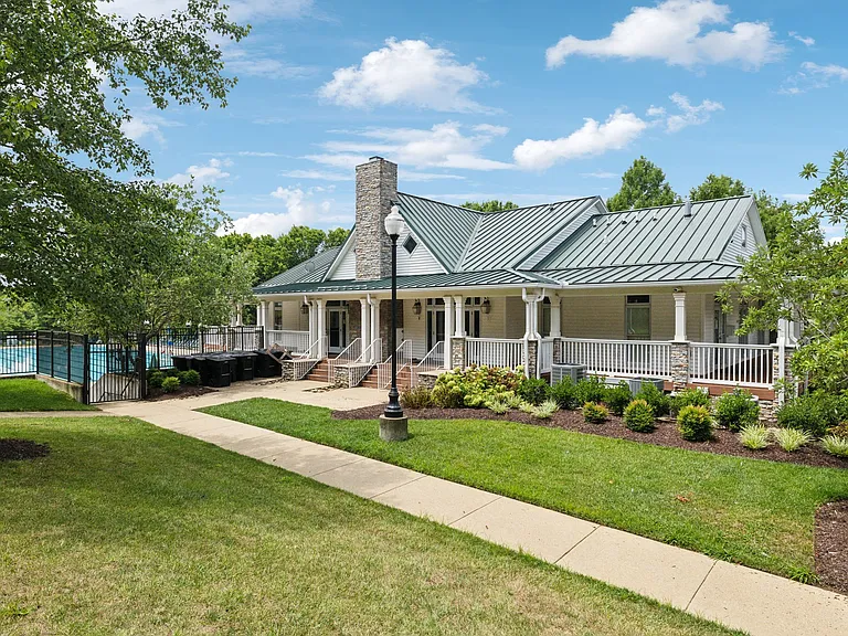 1255 Habersham Way — Photo 46